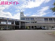 亀山市立中部中学校 2100m