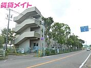 四日市市立内部小学校 3961m