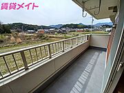 別部屋反転参考写真です