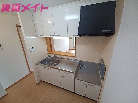 ロイヤルステージ・アイA_内装_1