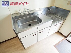 ファミーユ江戸橋 207 ｜ 三重県津市一身田中野（賃貸アパート1DK・2階・28.30㎡） その4