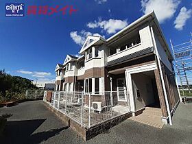 ハピネスあや 103 ｜ 三重県津市芸濃町北神山（賃貸アパート1LDK・1階・44.48㎡） その1