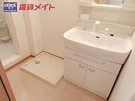 サン・フローラ 101 ｜ 三重県津市河芸町中瀬（賃貸アパート1R・1階・32.90㎡） その11