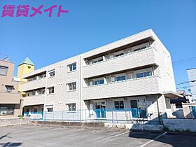 三重県津市栄町4丁目（賃貸アパート1LDK・2階・45.29㎡） その1