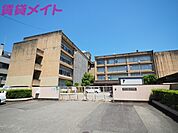 津市立橋北中学校 600m