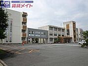 三重県立津商業高等学校 2866m
