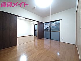 三重県津市江戸橋1丁目（賃貸マンション1LDK・1階・39.69㎡） その3