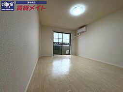 カーサ　ディ　ドマーニ 1階1Kのリビング/ダイニング