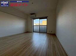 ファインテラス 3階1Kのリビング/ダイニング