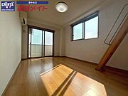 別部屋反転参考写真です。