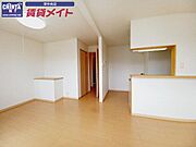 同型反転タイプ画像