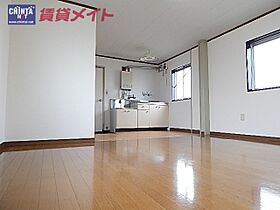 サウスコープ 2F ｜ 三重県鈴鹿市白子駅前（賃貸アパート1LDK・2階・39.60㎡） その3