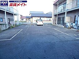 11 / 21