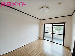 パークサイド鈴鹿 3階3DKのリビング/ダイニング