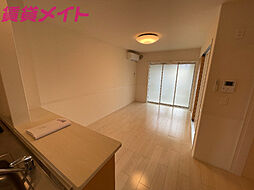 サザンアーブル 2階2LDKのリビング/ダイニング