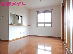 as oneIII 1階1LDKのリビング/ダイニング