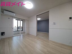 マルシエロ 1階1LDKのリビング/ダイニング