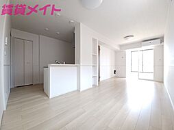 プルメリア 1階1LDKのリビング/ダイニング