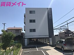 4 / 11