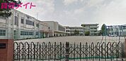 津市立豊津小学校 881m