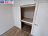収納：同建物の別部屋反転写真です
