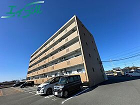 カンパネラ 403 ｜ 三重県伊勢市小俣町相合（賃貸マンション1LDK・4階・42.50㎡） その1