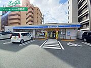 ローソン伊勢岩渕店 398m