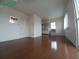 ヴィラ・ローズガーデン 2階ワンルームのリビング/ダイニング