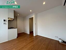 リーシング小俣II　B 1階1LDKのリビング/ダイニング