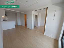 エスポワ　ドゥ　サントゥール 2階2LDKのリビング/ダイニング