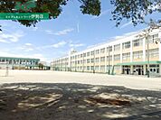 伊勢市立小俣小学校 579m
