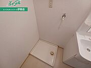 別部屋反転写真です