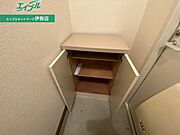 別部屋反転参考写真です