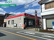 伊勢船江郵便局 878m
