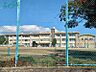 周辺：松阪市立中川小学校 1086m