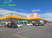 ぎゅーとらラブリー久居店 2387m