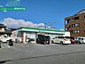 周辺：ファミリーマート嬉野中川新町店 361m