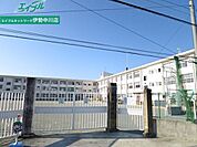 松阪市立松江小学校 876m