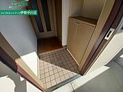 同建物の別部屋写真です