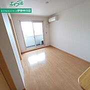 同物件別部屋のお写真です。