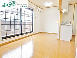 シティーブリーズ 2階1LDKのリビング/ダイニング