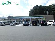 ファミリーマート大台三瀬谷店 389m