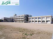 松阪市立小野江小学校 596m