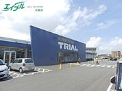 スーパーセンタートライアル松阪店 3661m
