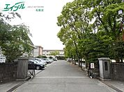 松阪市立中部中学校 522m