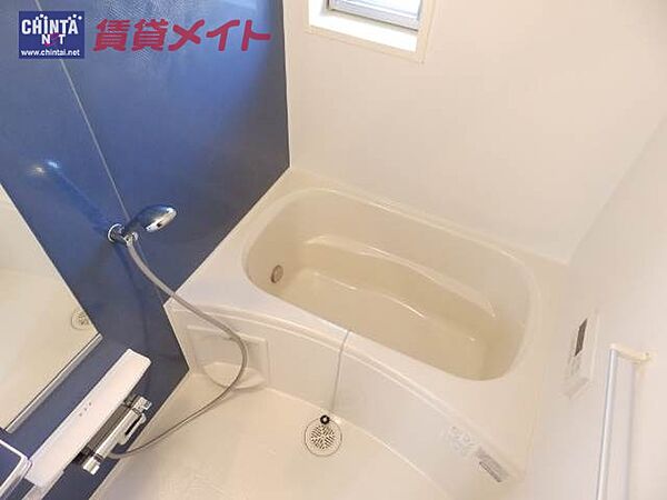 画像5:追炊き・浴室乾燥も付いた充実のお風呂