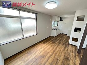 三重県津市城山２丁目（賃貸アパート1LDK・1階・30.39㎡） その3