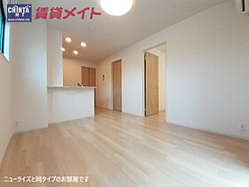 三重県津市高茶屋２丁目（賃貸アパート2LDK・1階・50.53㎡） その2