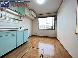 近鉄山田線 伊勢中川駅 徒歩5分の賃貸テラスハウス 1階1DKのリビング/ダイニング