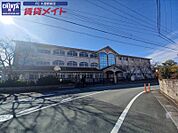 津市立誠之小学校 968m
